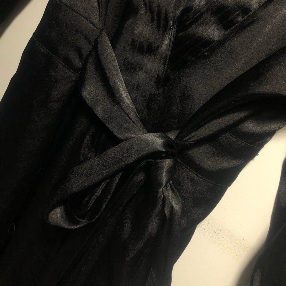 Silk Robe - Picture 5 of 5
